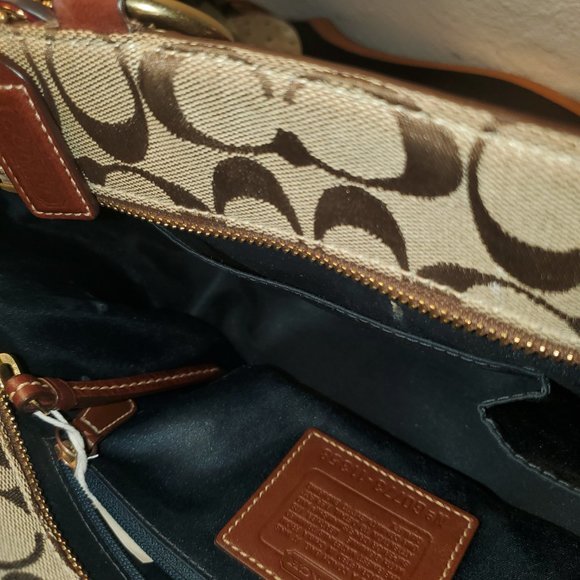 Coach - Picture 2 of 2